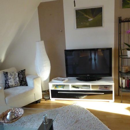 Ostseeferienwohnung Storchennest Dassow ภายนอก รูปภาพ